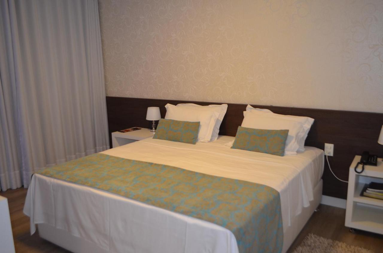 Hz Hotel Patos de Minas Esterno foto
